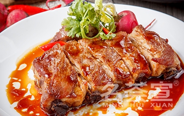 談料理包定制色變？該如何選擇餐飲料理包？